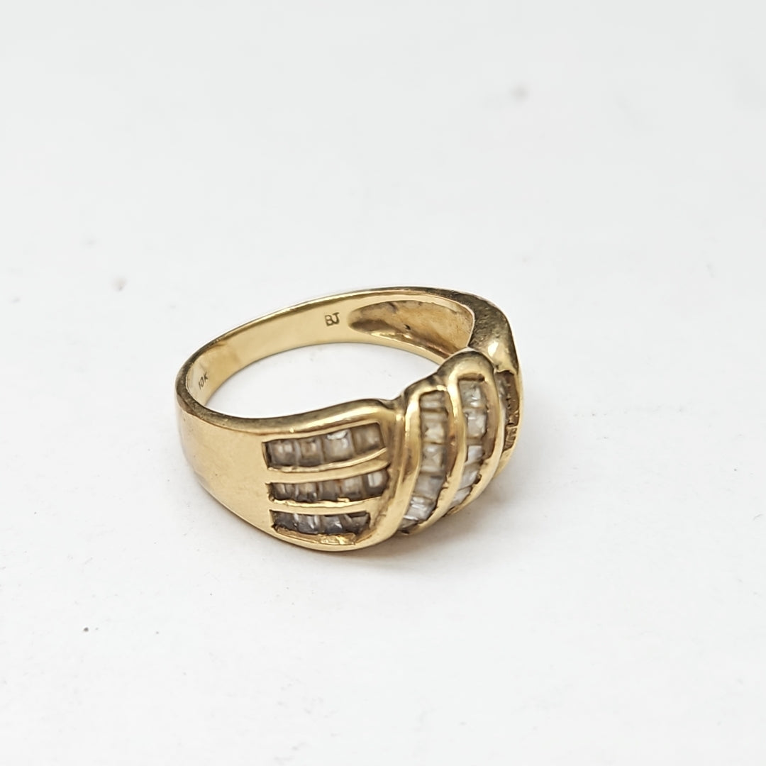 ANILLO ORO 10 K 4.3 GRMS (SEMINUEVO)
