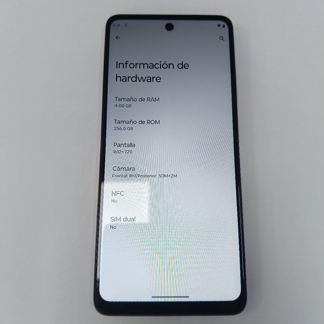 CELULAR MOTOROLA MOTO G24 XT2423-1 (2024) 256 GB 4 GB RAM (SEMINUEVO)