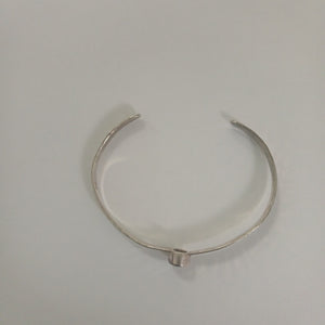 PULSERA RIGIDA PLATA 8,50 GRMS (SEMINUEVO)