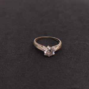 SOLITARIO ORO 14 K 3.4 GRMS (SEMINUEVO)