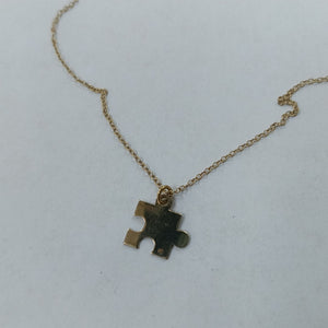 CADENA, DIJE ORO 10 K 2.1 GRMS (SEMINUEVO)