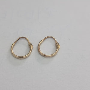 ARETES PAR ORO 10 K 0.6 GRMS (SEMINUEVO)