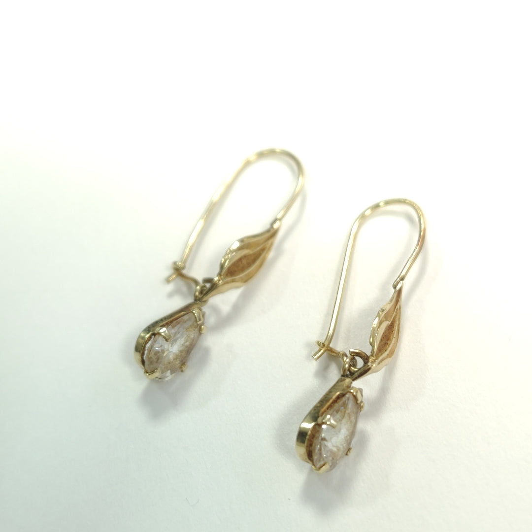 ARETES PAR ORO 10 K 1.3 GRMS (SEMINUEVO)