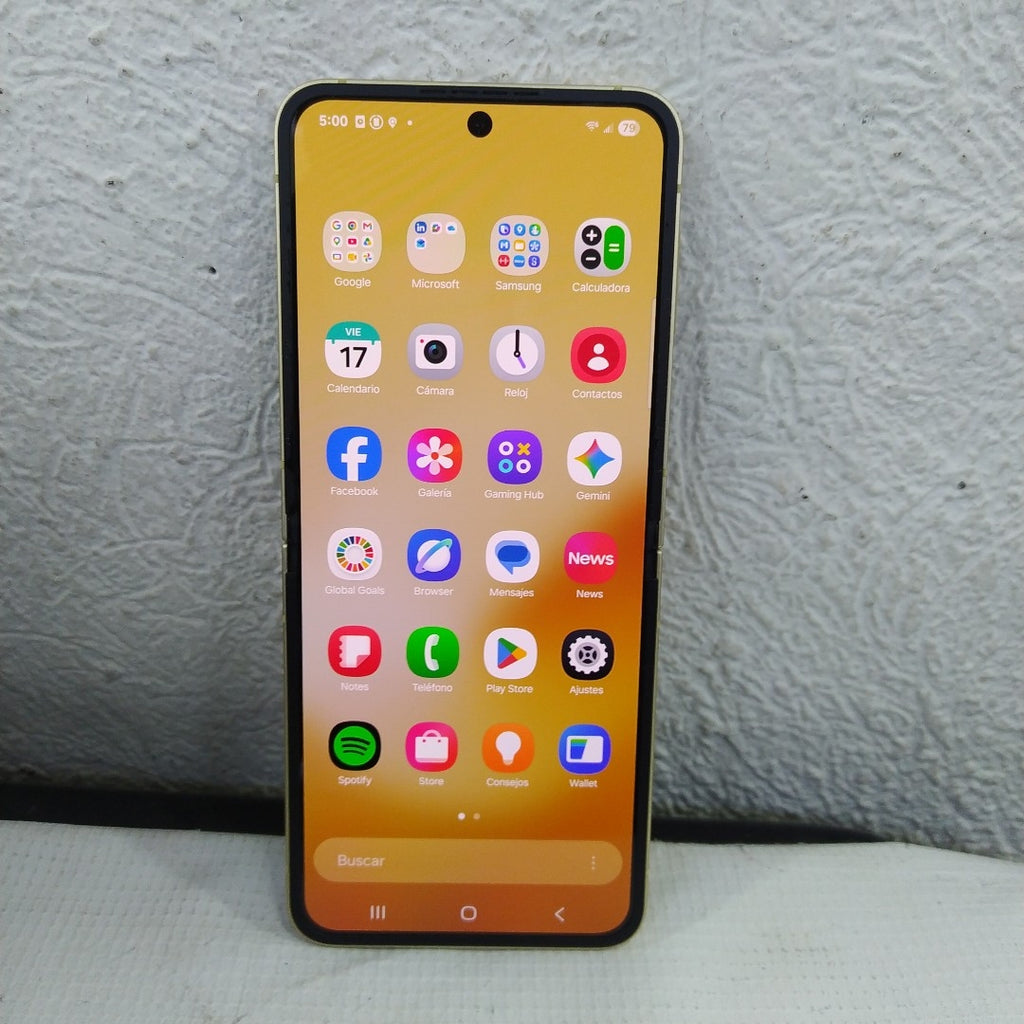 CELULAR SAMSUNG GALAXY Z FLIP6 SM-F741U1 (2024) 256 GB 12 GB RAM (SEMINUEVO)