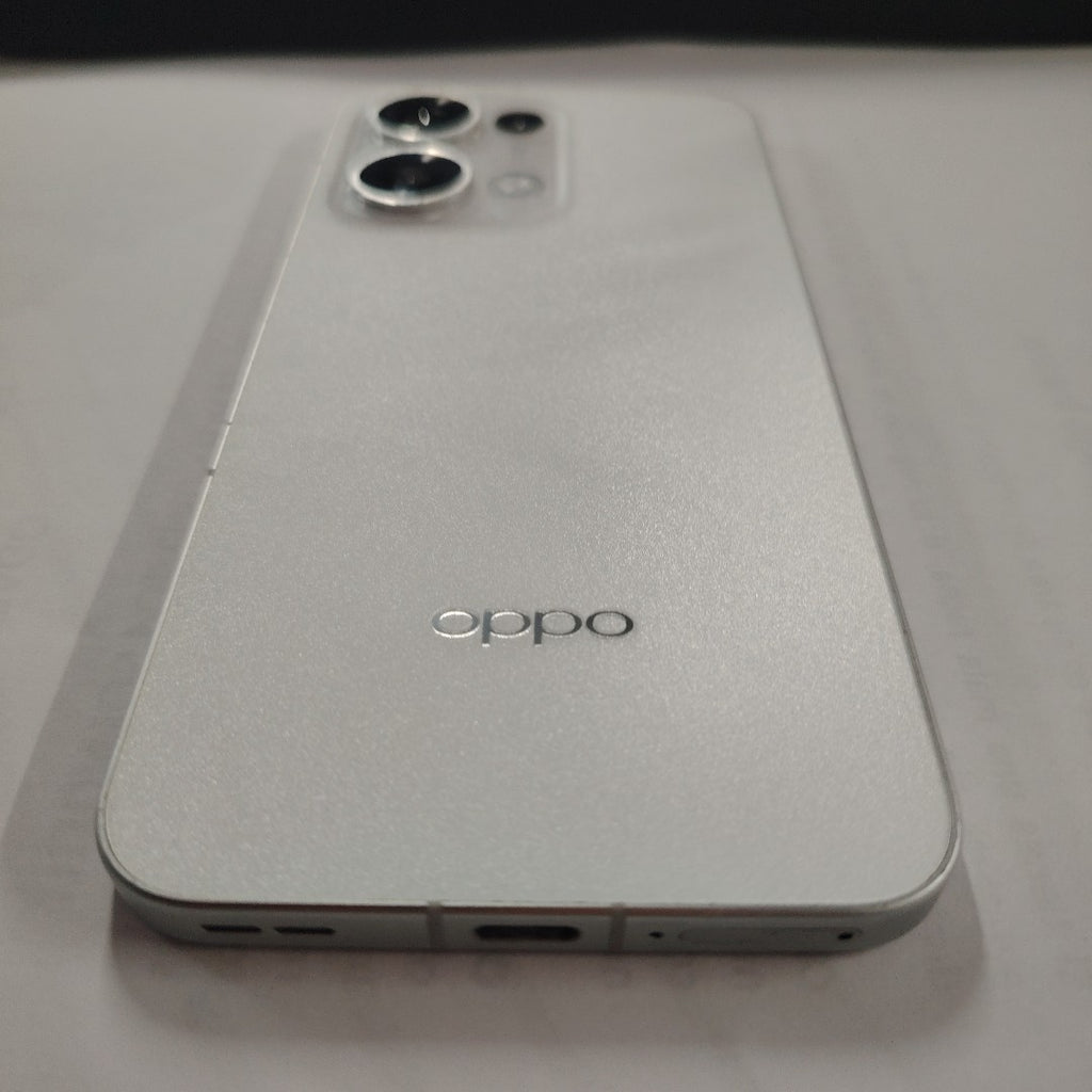 CELULAR OPPO RENO13 5G CPH2689 (2024) 512 GB 12 GB RAM (SEMINUEVO)