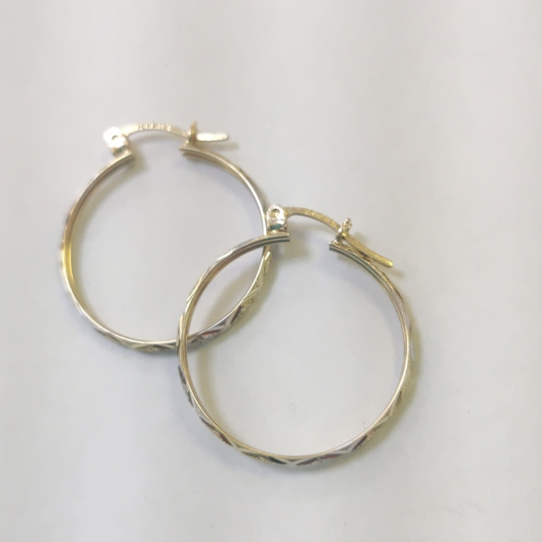 ARRACADAS PAR ORO 14 K 1.7 GRMS (SEMINUEVO)