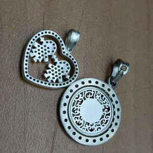 DIJE, MEDALLA RELIGIOSA PLATA 4 GRMS (SEMINUEVO)
