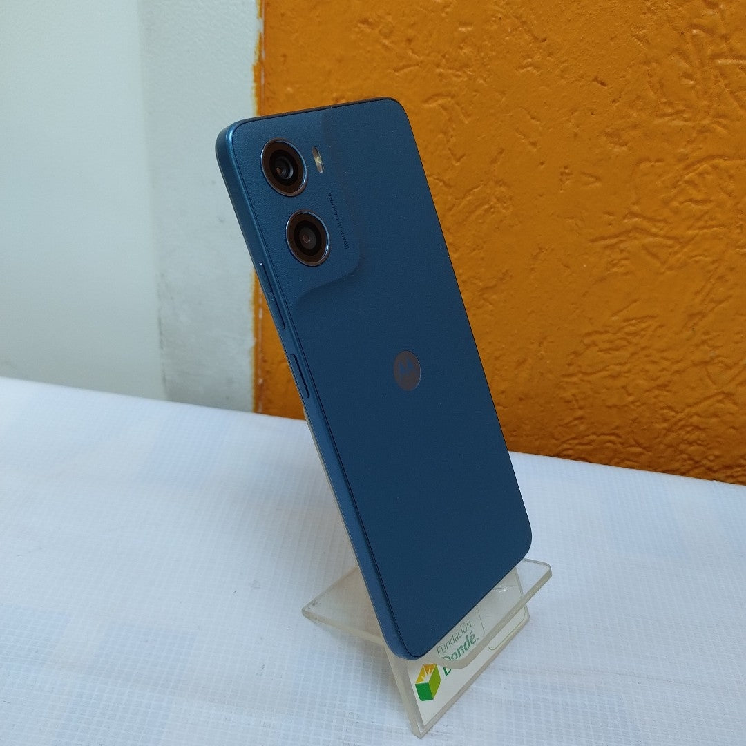 CELULAR MOTOROLA MOTO G06 XT2535-2 (2025) 64 GB 4 GB RAM (SEMINUEVO)