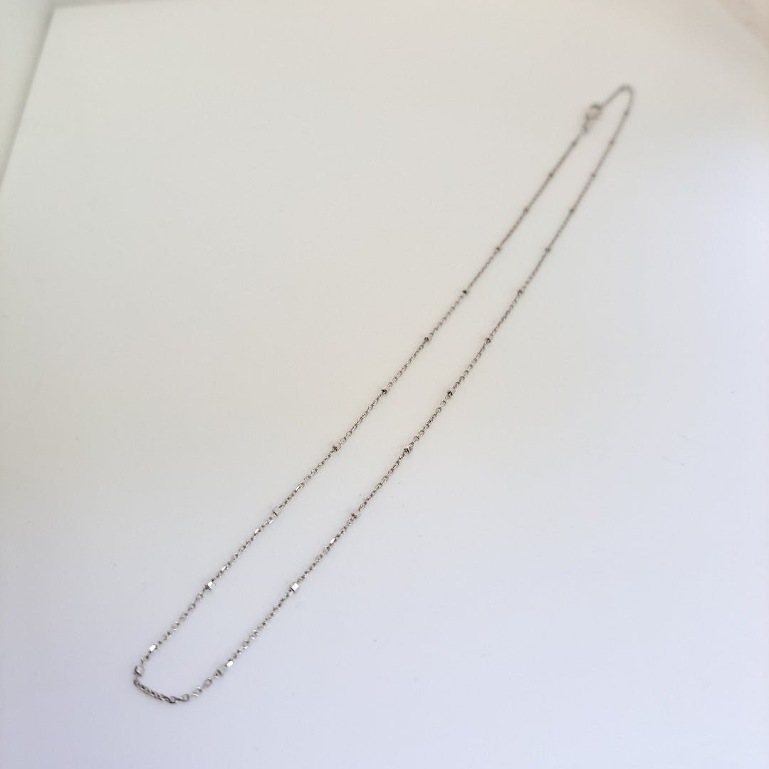 GARGANTILLA ORO BLANCO 14 K 1,90 GRMS (SEMINUEVO)
