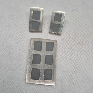 BROQUELES PAR, DIJE PLATA 9.4 GRMS (SEMINUEVO)