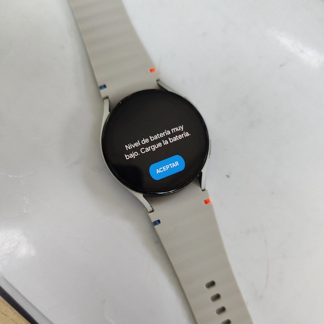 SMARTWATCH SAMSUNG GALAXY WATCH 5 SM-R900 40 MM GPS (SEMINUEVO)
