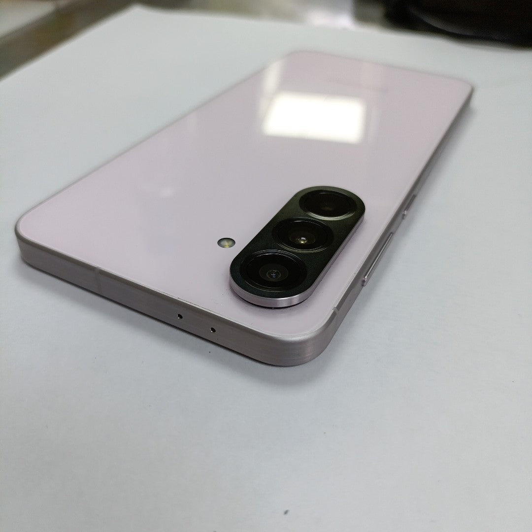CELULAR SAMSUNG GALAXY A56 SM-A566E (2025) 256 GB 8 GB RAM (SEMINUEVO)