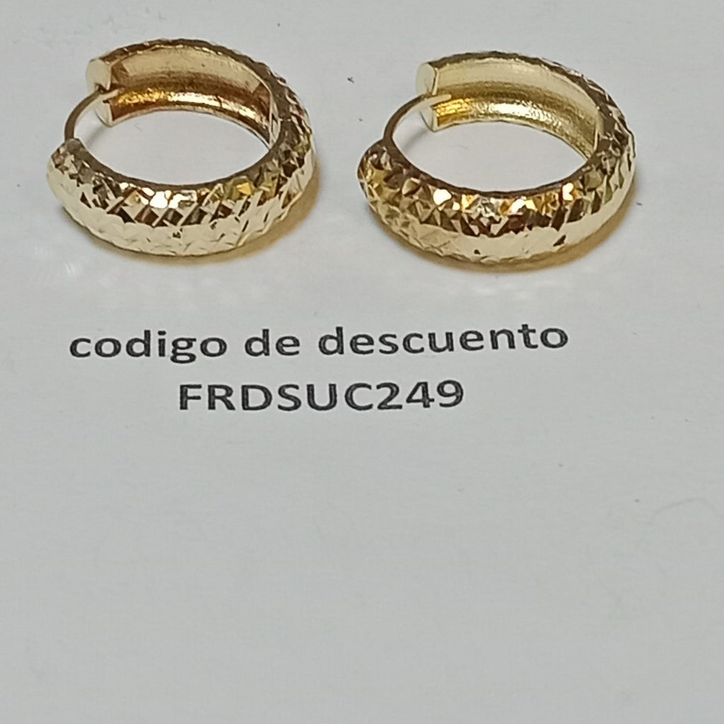 ARRACADAS PAR ORO 14 K 3.9 GRMS (SEMINUEVO)