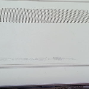 LAPTOP HP 15-FC0043LA (2024) 512 GB SSD 8 GB RAM (SEMINUEVO)