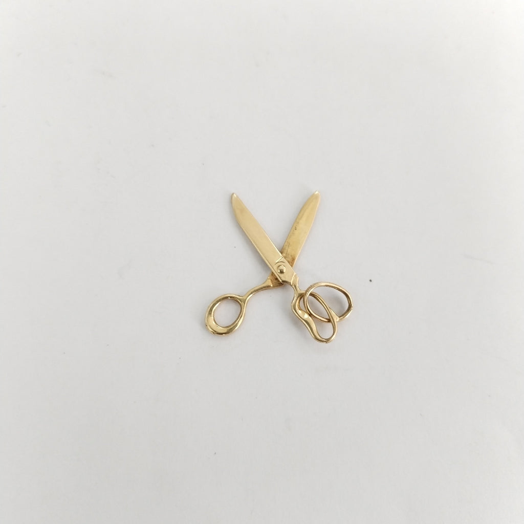 DIJE ORO 14 K 1.1 GRMS (SEMINUEVO)