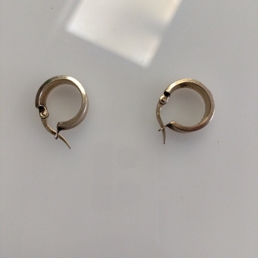 ARRACADAS PAR ORO 14 K 1.6 GRMS (SEMINUEVO)