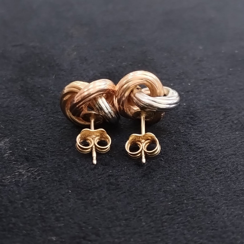 ARETES PAR ORO 10 K 2.5 GRMS (SEMINUEVO)