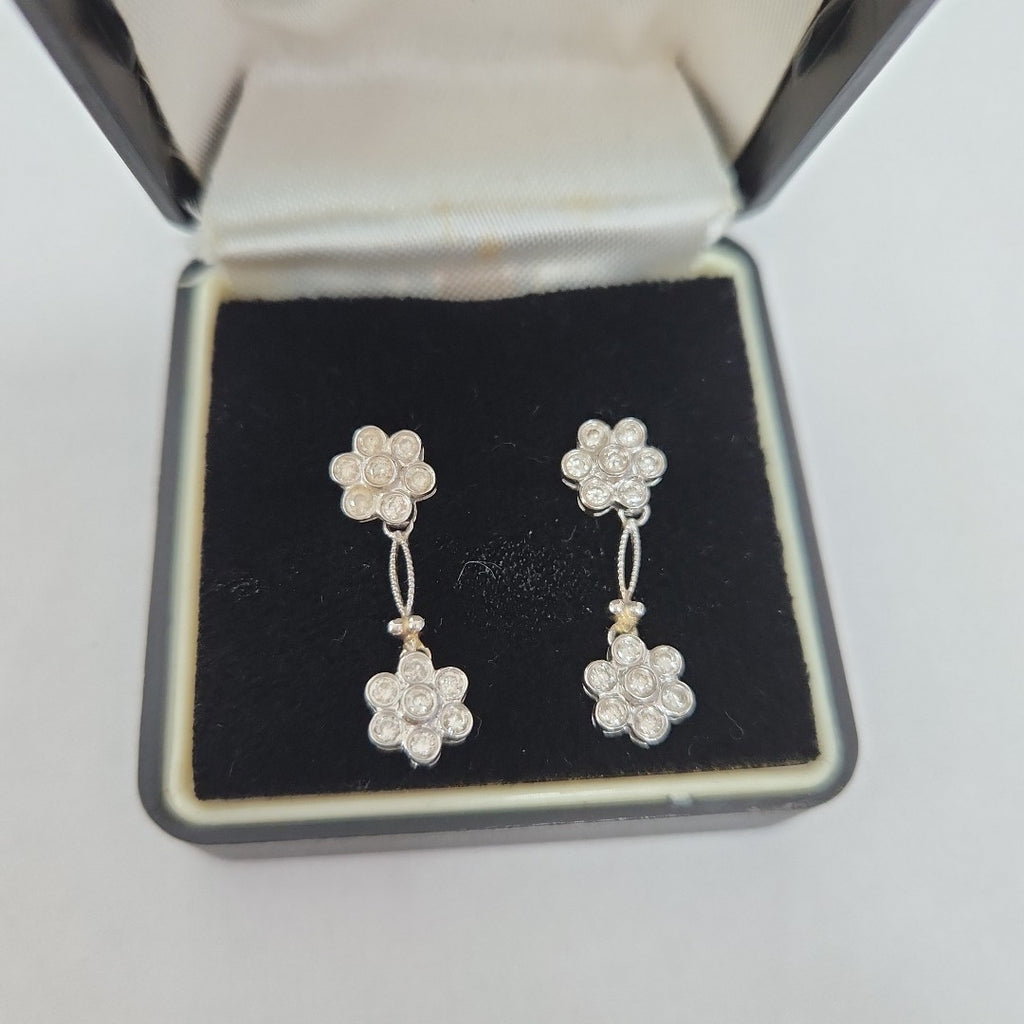 BROQUELES PAR ORO BLANCO 14 K 3 GRMS (SEMINUEVO)