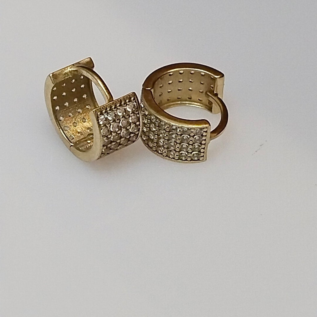 ARRACADAS PAR ORO 10 K 2 GRMS (SEMINUEVO)