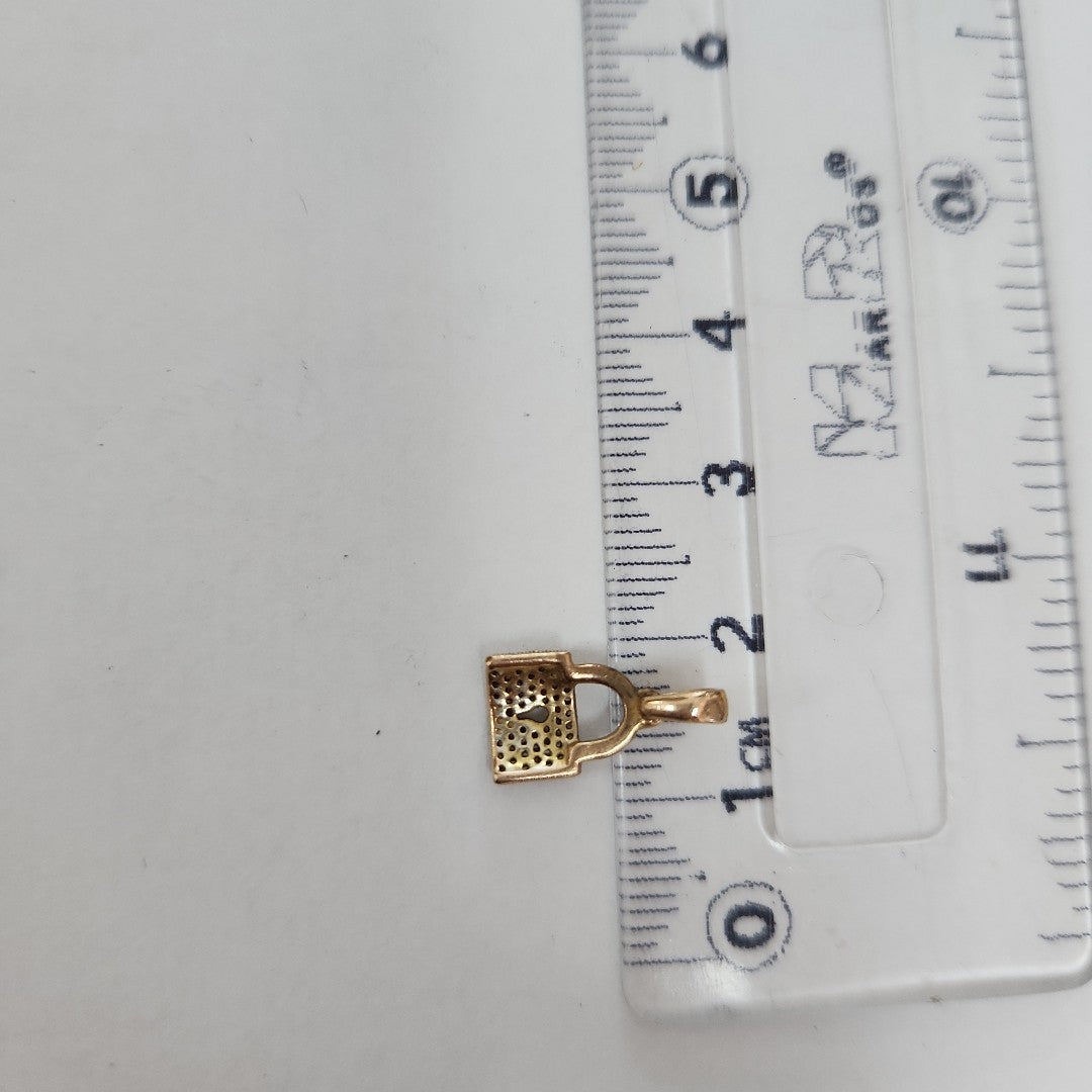 DIJE ORO 14 K 0.9 GRMS (SEMINUEVO)
