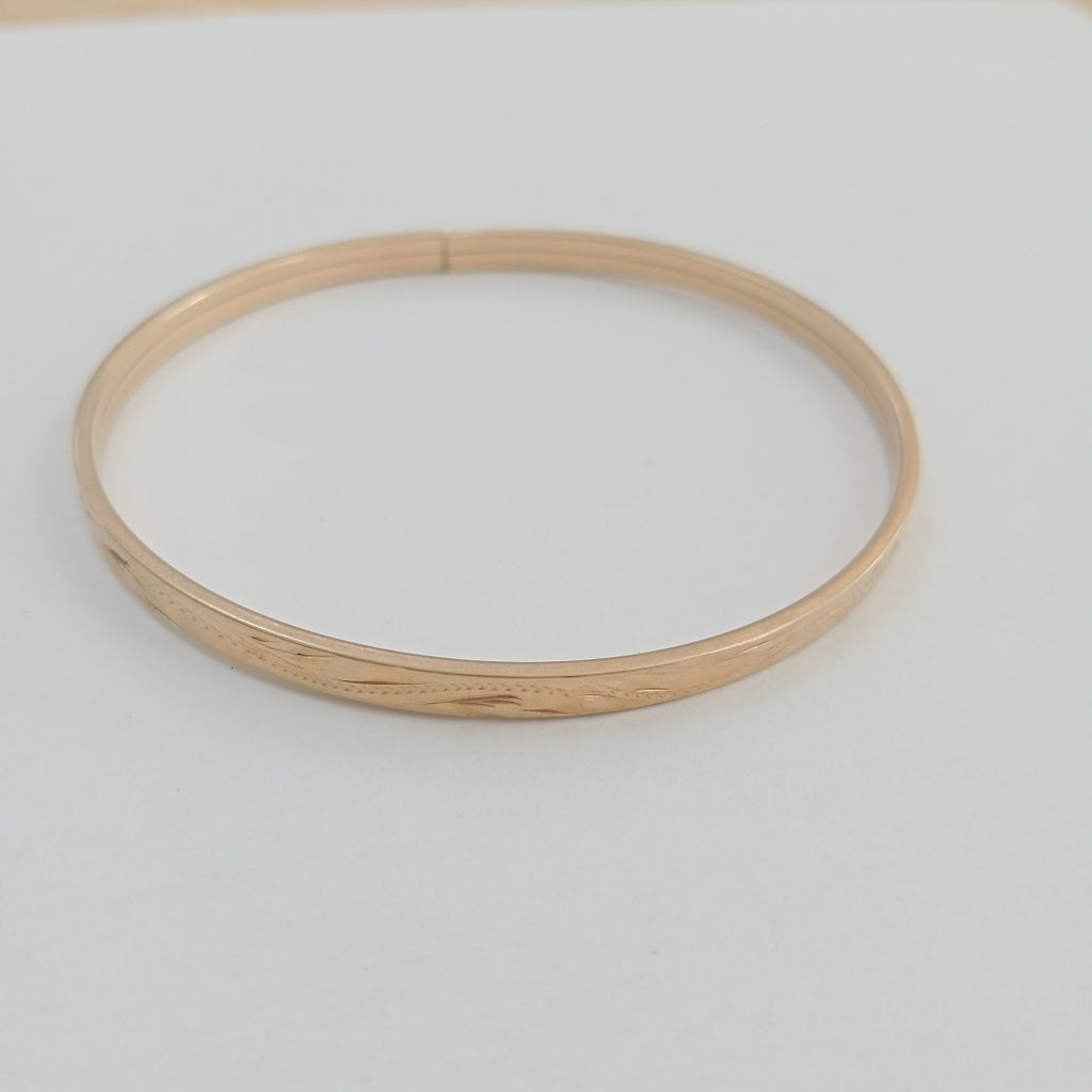 PULSERA RIGIDA ORO 10 K 5.4 GRMS (SEMINUEVO)