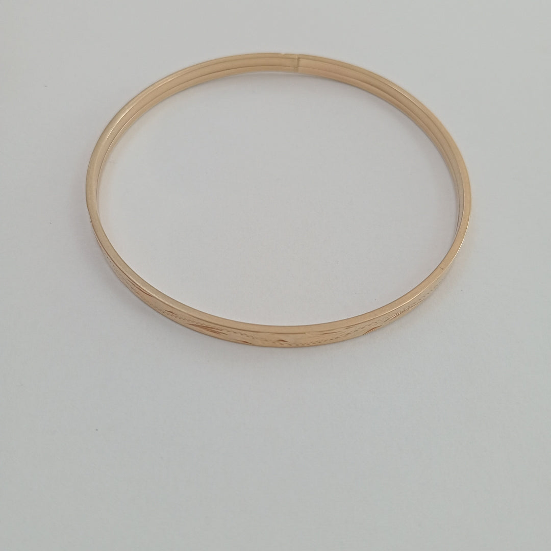 PULSERA RIGIDA ORO 10 K 5.4 GRMS (SEMINUEVO)