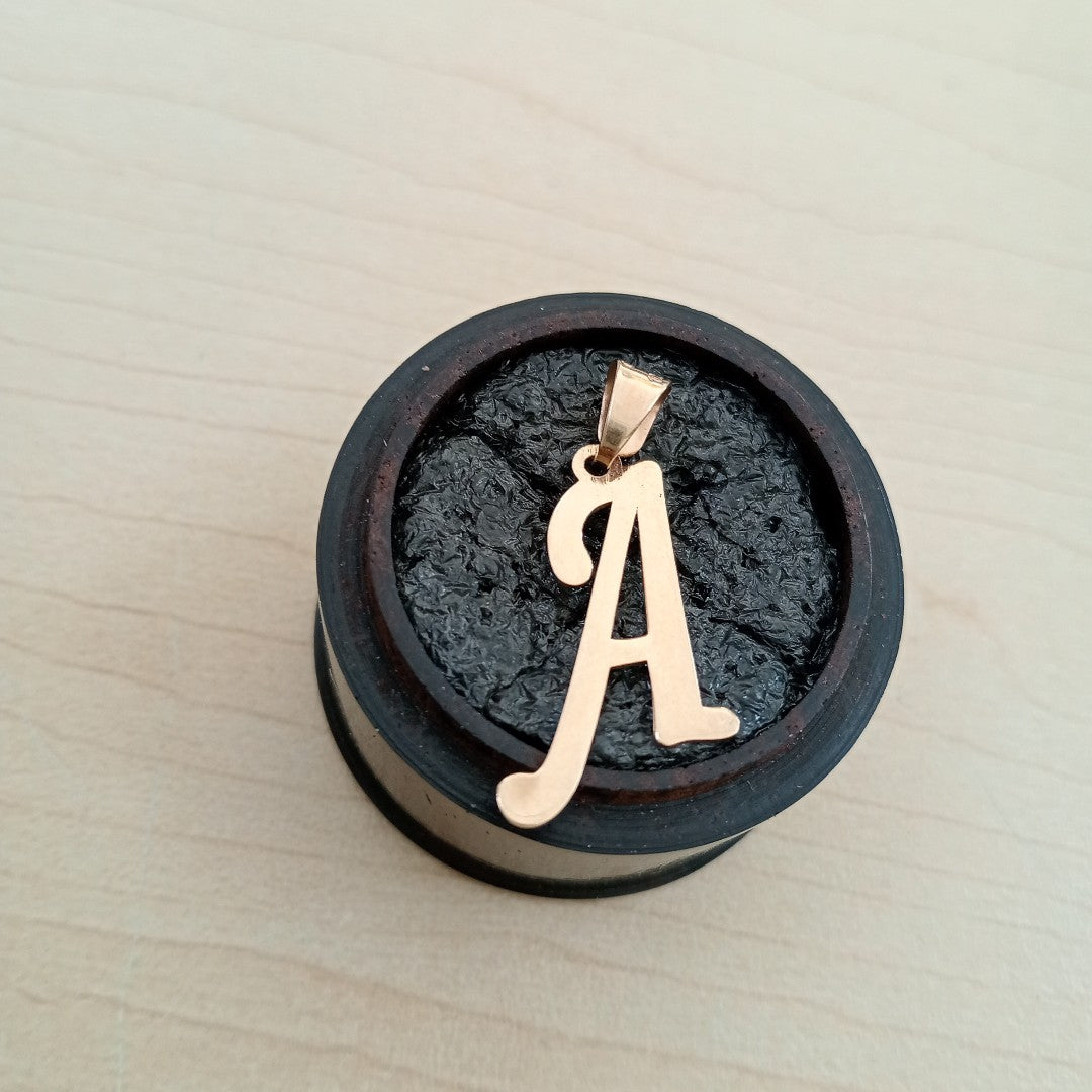DIJE ORO 10 K 0.8 GRMS (SEMINUEVO)