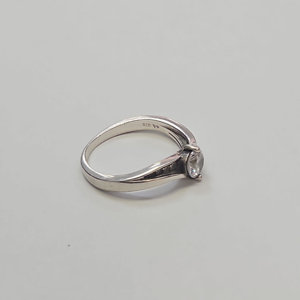 ANILLITO PLATA 2.7 GRMS (SEMINUEVO)