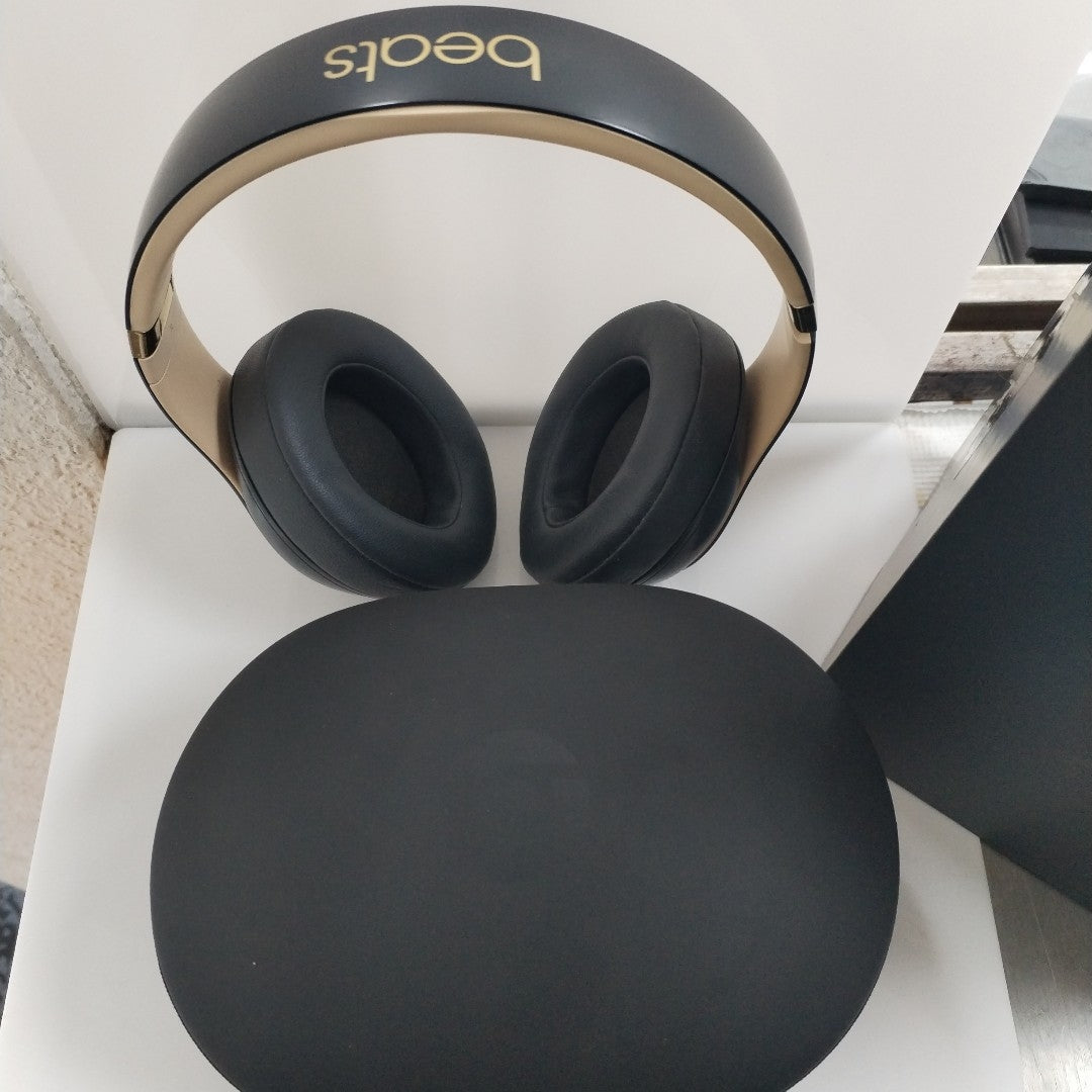 AUDIFONOS BEATS STUDIO 3 INALAMBRICO ON EAR (SEMINUEVO)