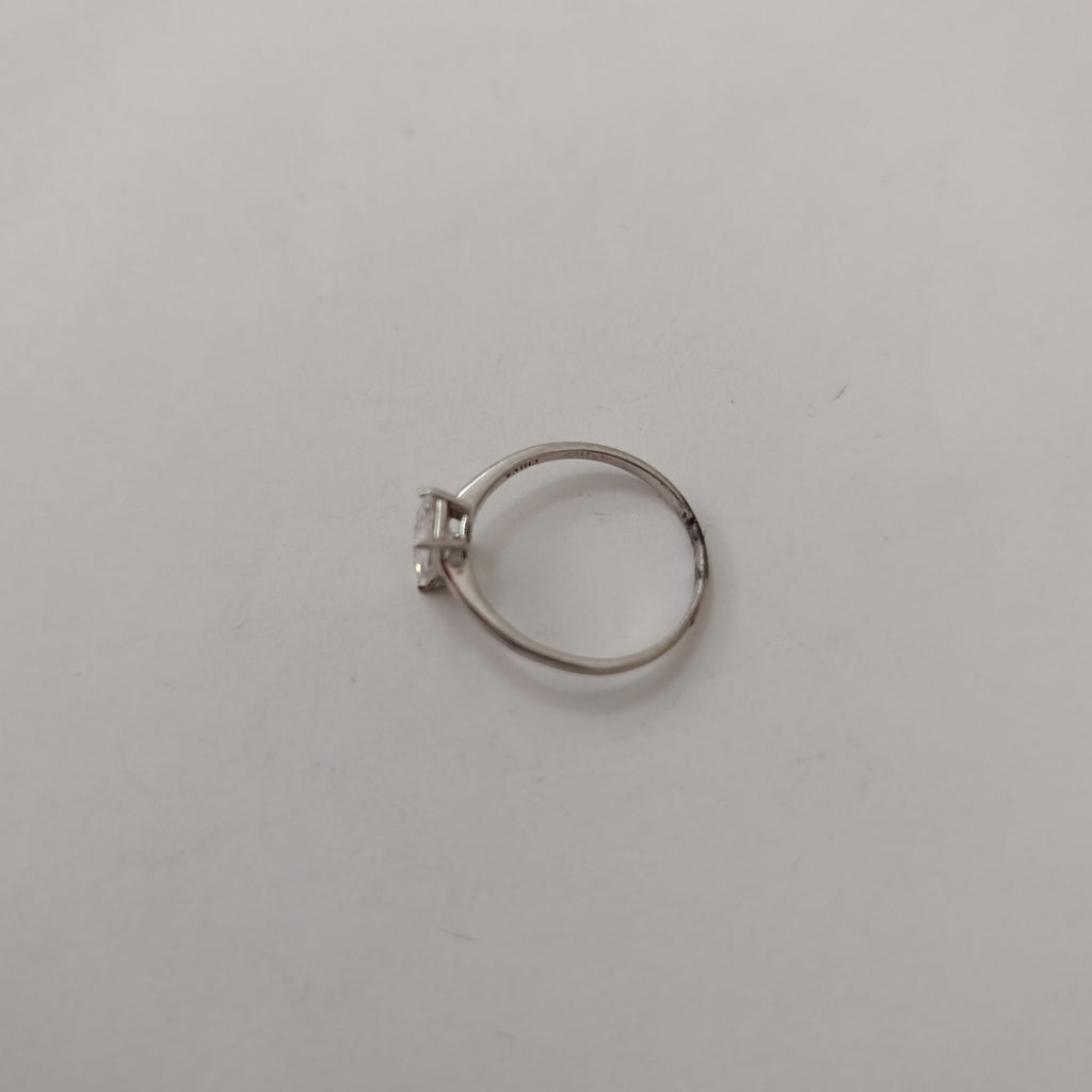 ANILLITO PLATA 1.6 GRMS (SEMINUEVO)