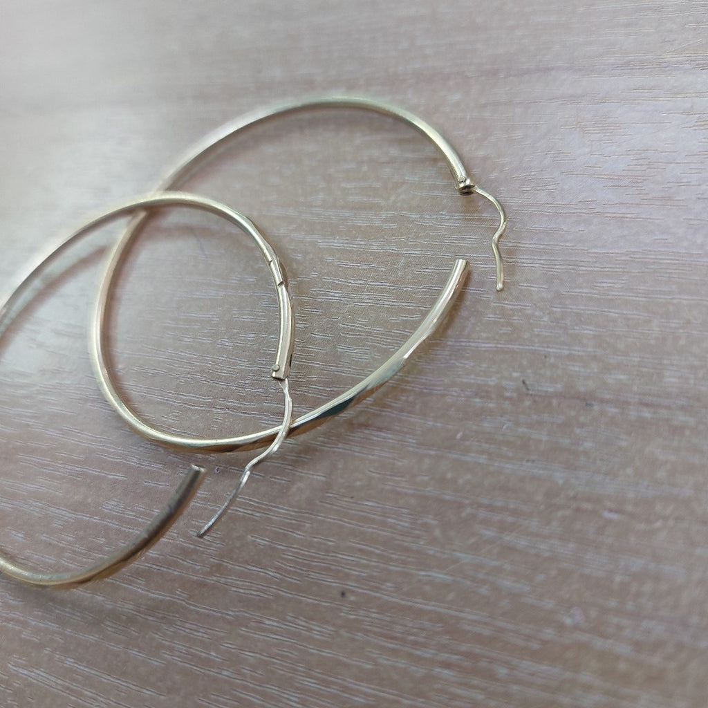 ARRACADAS PAR ORO 10 K 3,00 GRMS (SEMINUEVO)