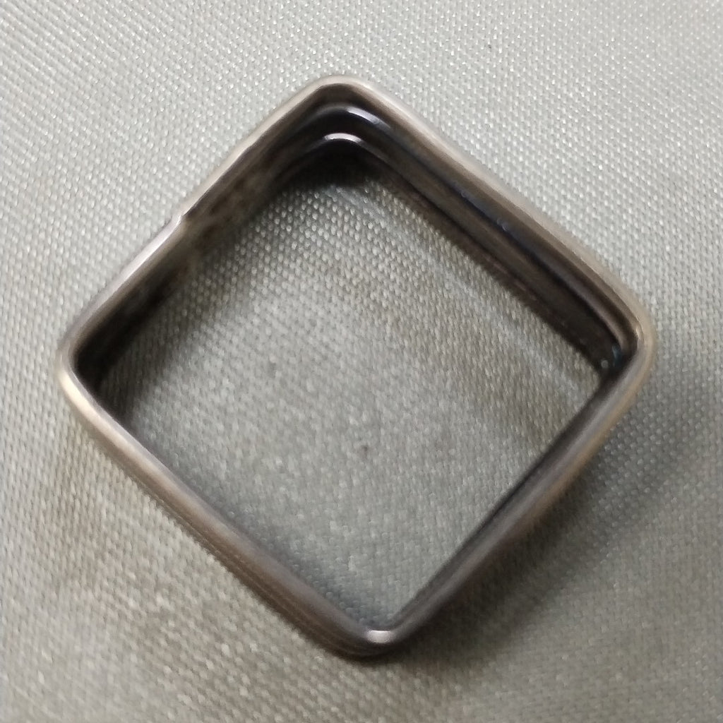 ANILLITO PLATA 3,80 GRMS (SEMINUEVO)