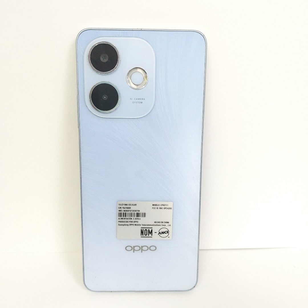 CELULAR OPPO A5 PRO CPH2711 (2025) 256 GB 8 GB RAM (SEMINUEVO)