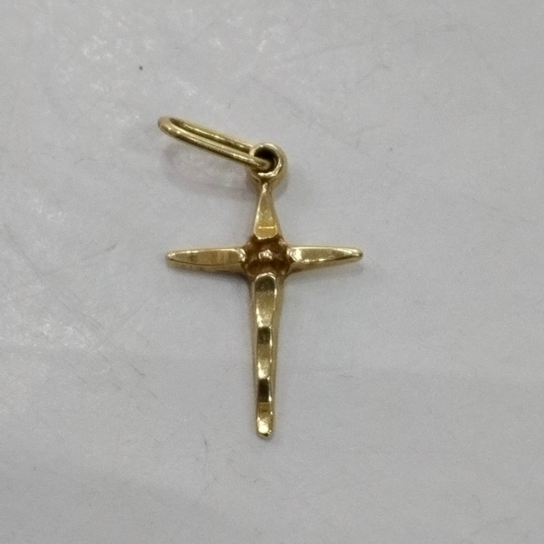 DIJE ORO 14 K 0.6 GRMS (SEMINUEVO)