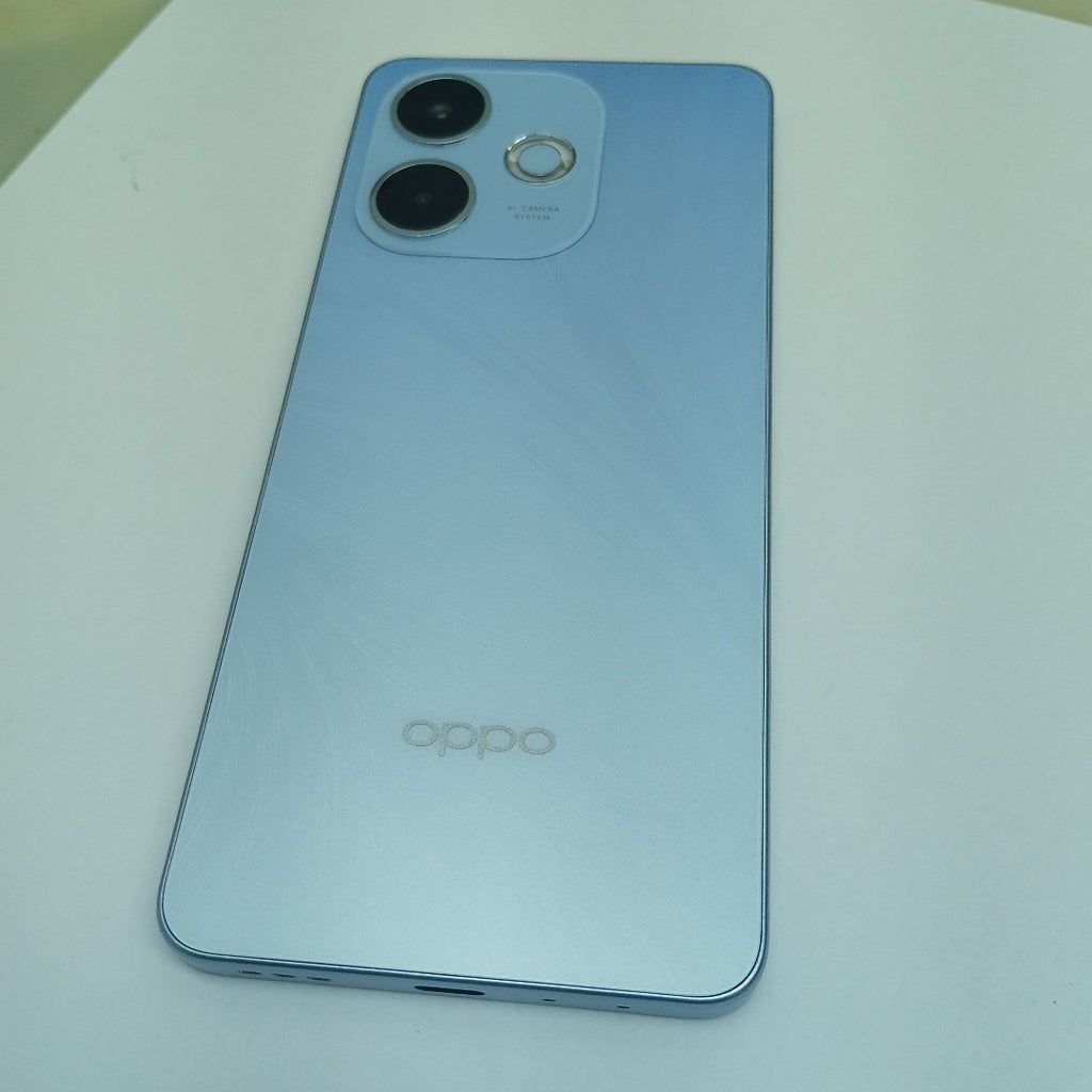 CELULAR OPPO A5 PRO CPH2711 (2025) 256 GB 8 GB RAM (SEMINUEVO)