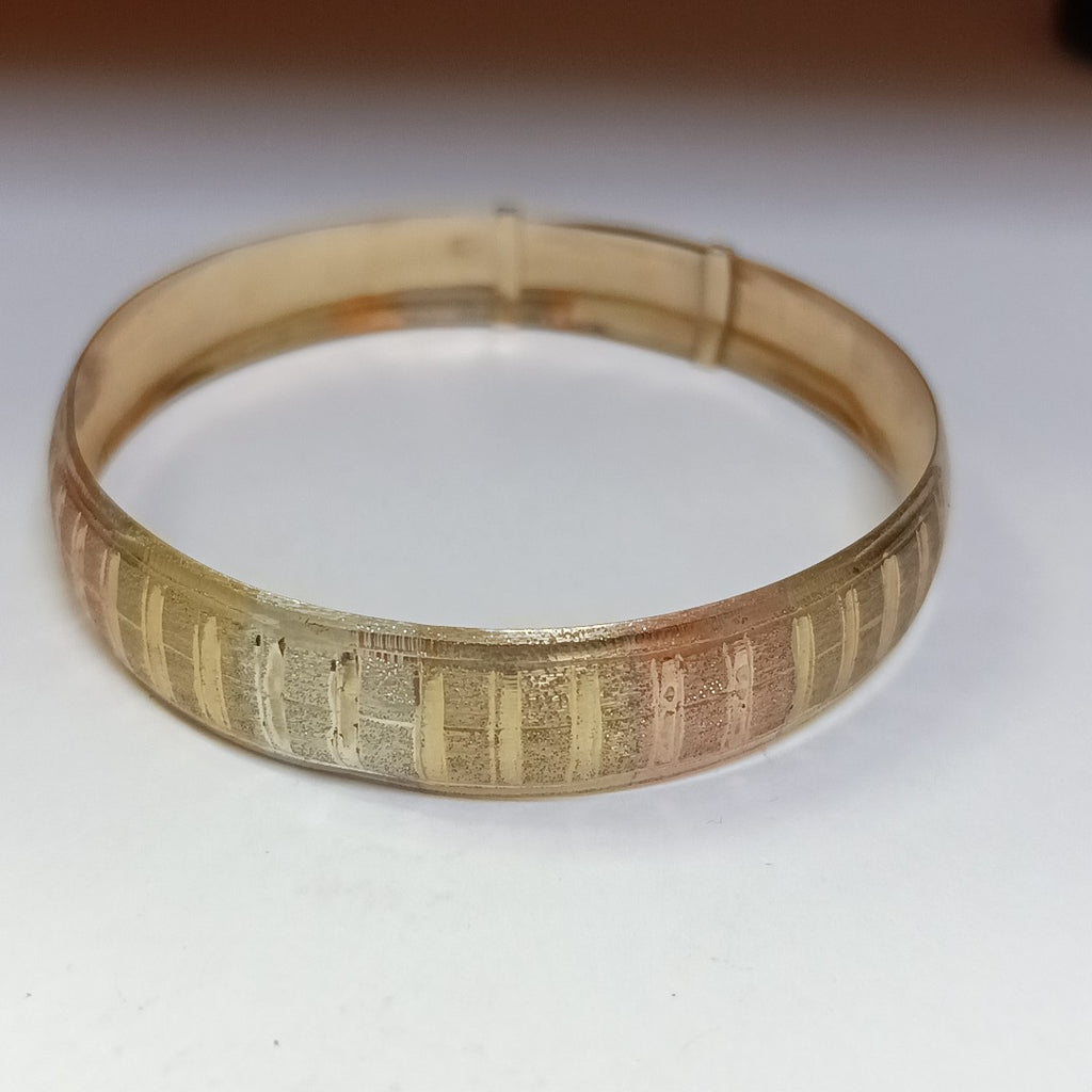 PULSERA RIGIDA ORO 10 K 9.4 GRMS (SEMINUEVO)