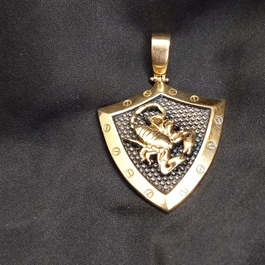 DIJE ORO 14 K 9,30 GRMS (SEMINUEVO)