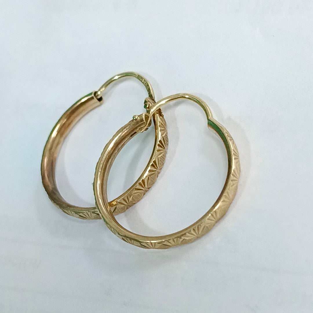 ARRACADAS PAR ORO 8 K 1,30 GRMS (SEMINUEVO)