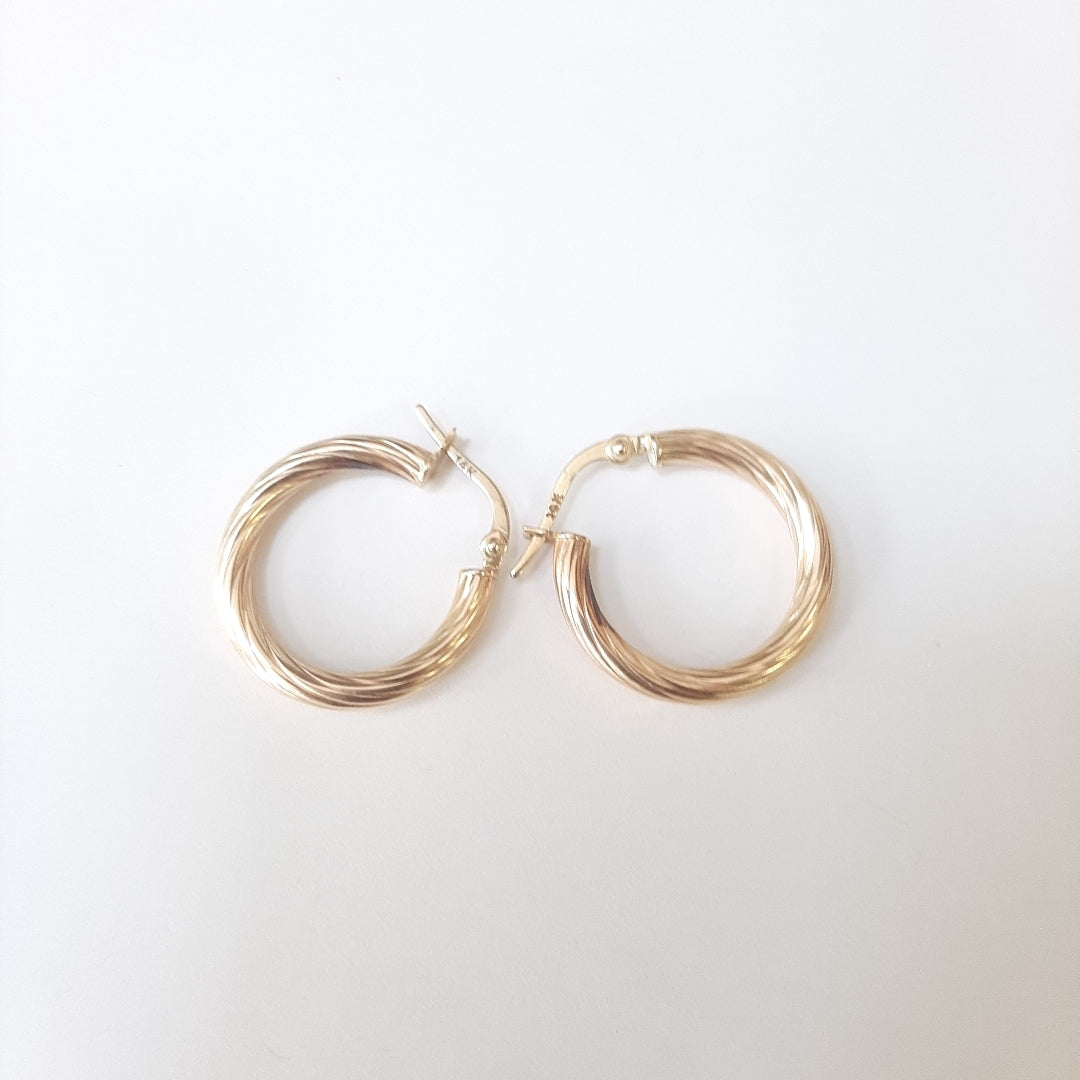 ARRACADAS PAR ORO 14 K 1.4 GRMS (SEMINUEVO)