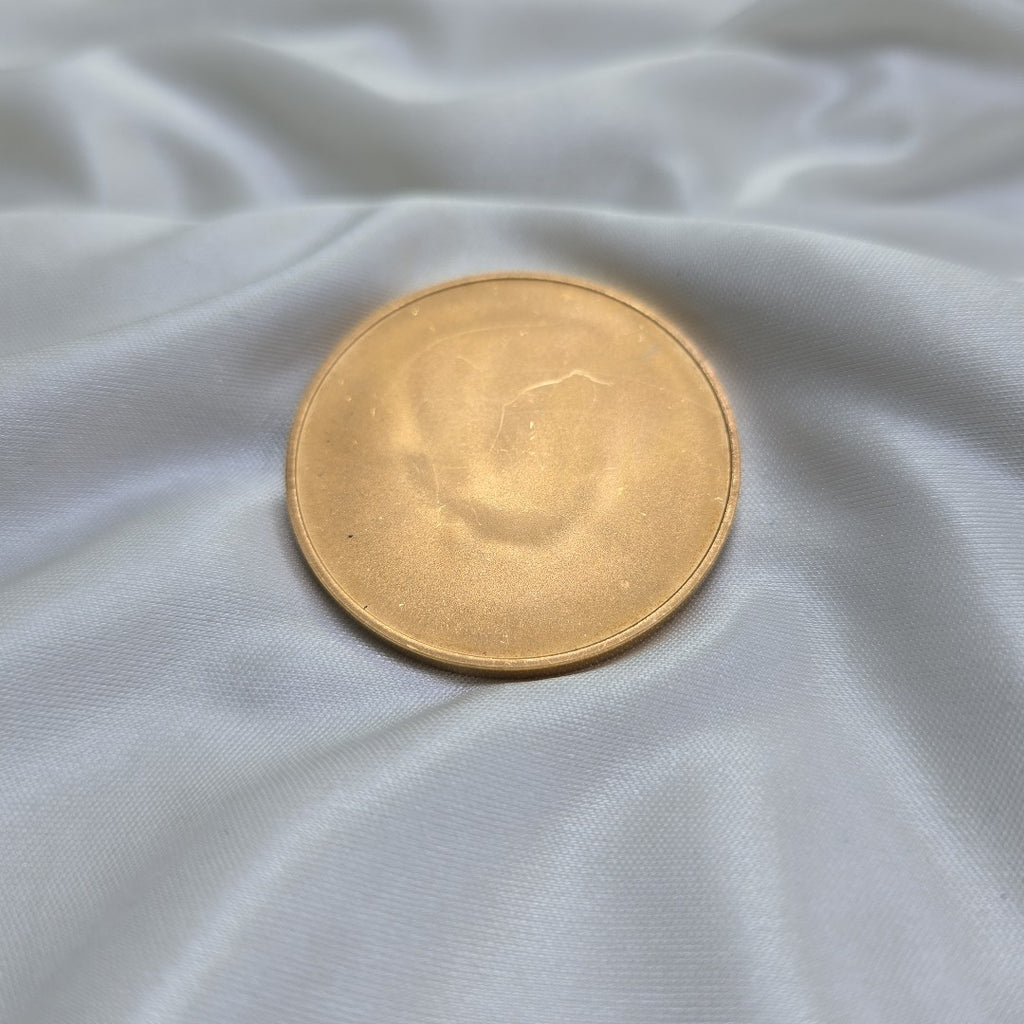 MEDALLA CONMEMORATIVA ORO 21 K 41.8 GRMS (SEMINUEVO)