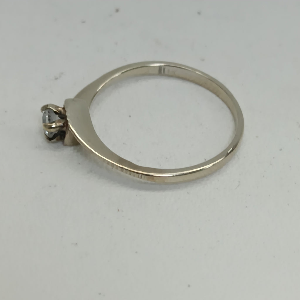 ANILLO ORO 10 K 1.4 GRMS (SEMINUEVO)