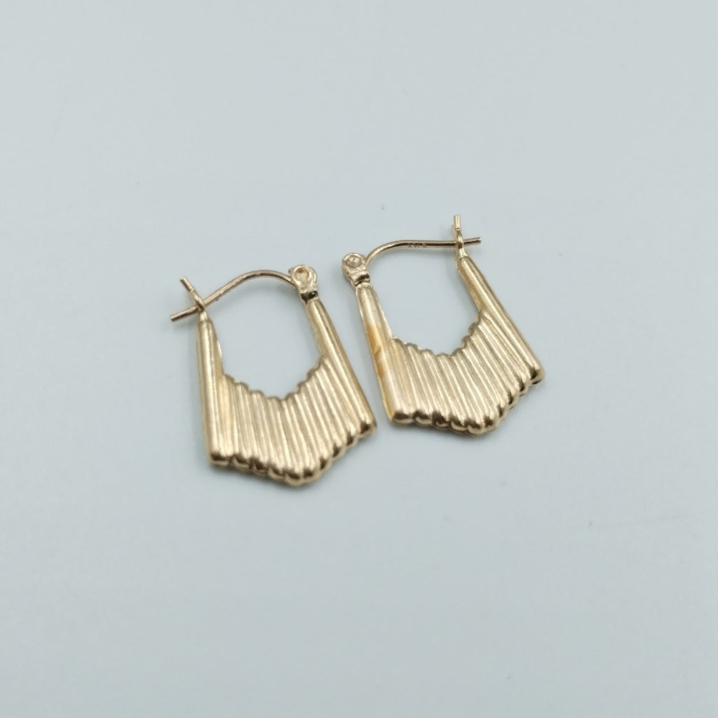 ARRACADAS PAR ORO 14 K 1.2 GRMS (SEMINUEVO)