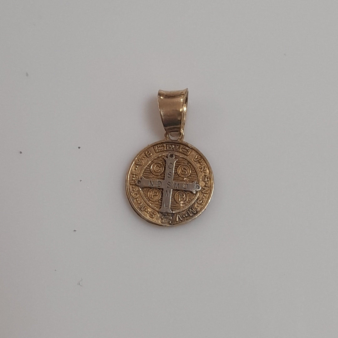 DIJE ORO 10 K 0.7 GRMS (SEMINUEVO)
