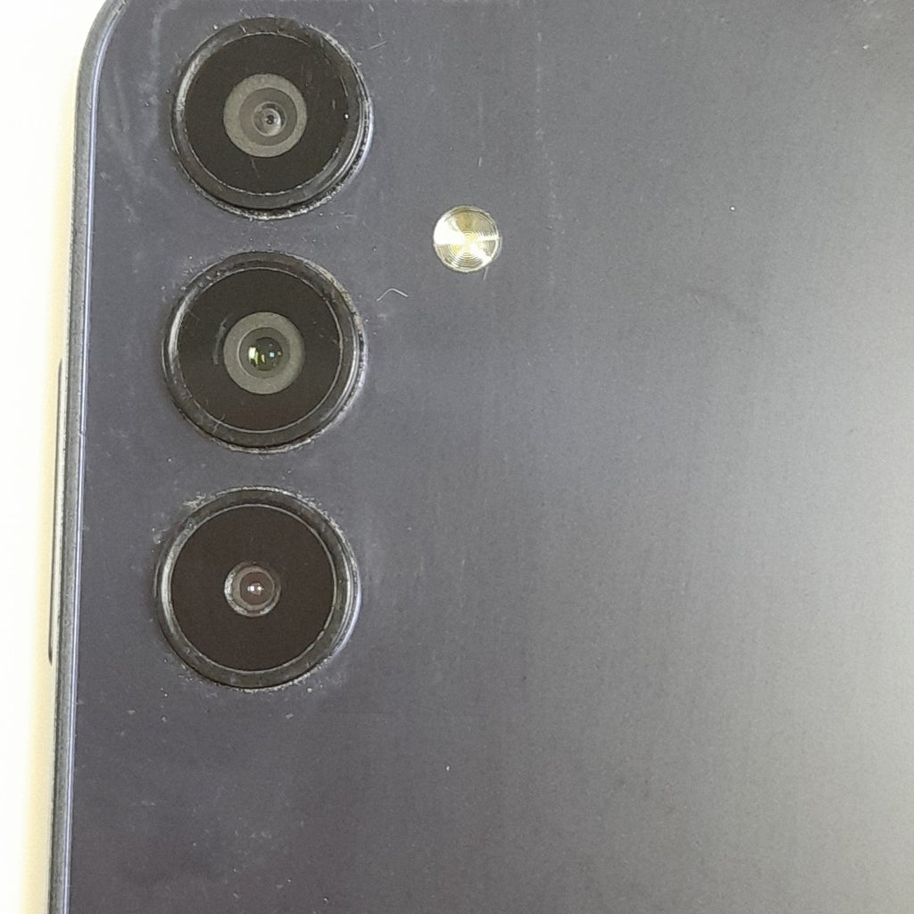 CELULAR SAMSUNG GALAXY A15 5G SM-A156U (2023) 64 GB 4 GB RAM (SEMINUEVO)