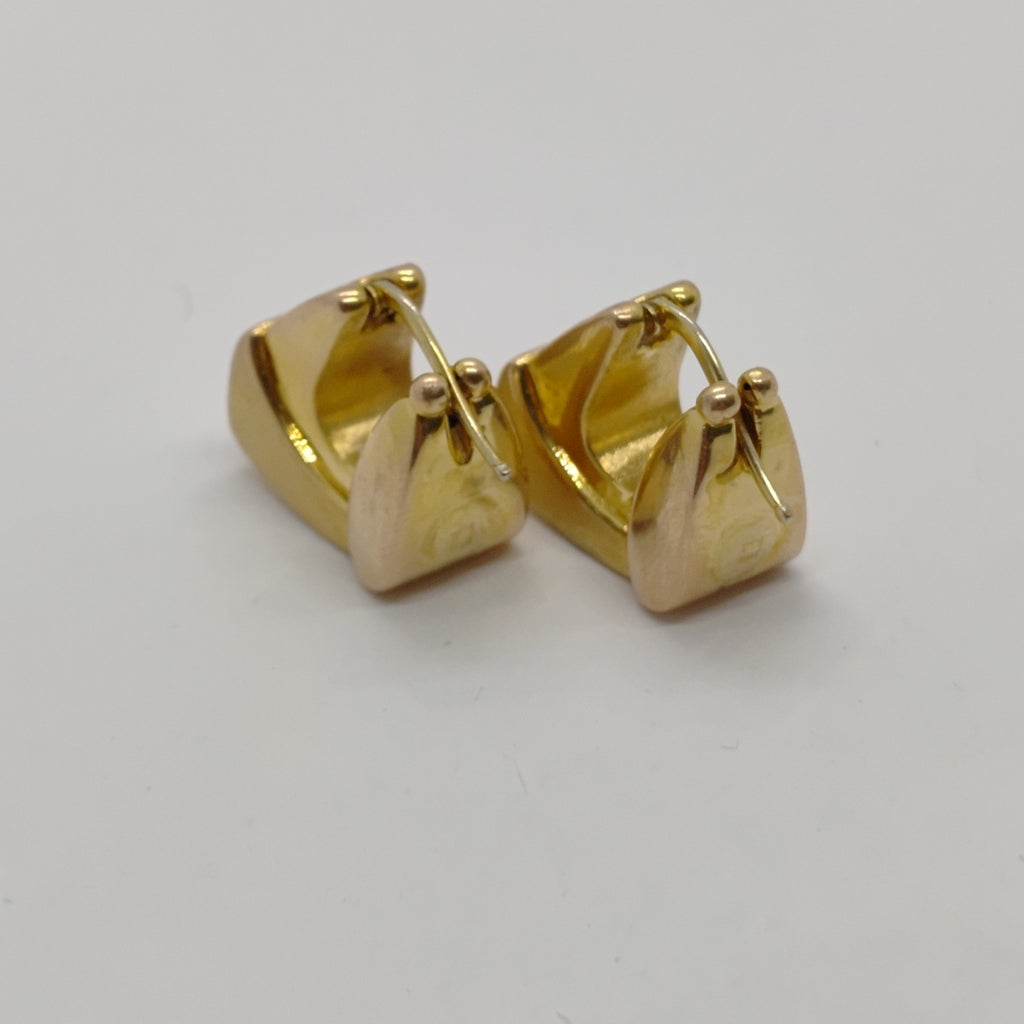 ARRACADAS PAR ORO 14 K 5.9 GRMS (SEMINUEVO)