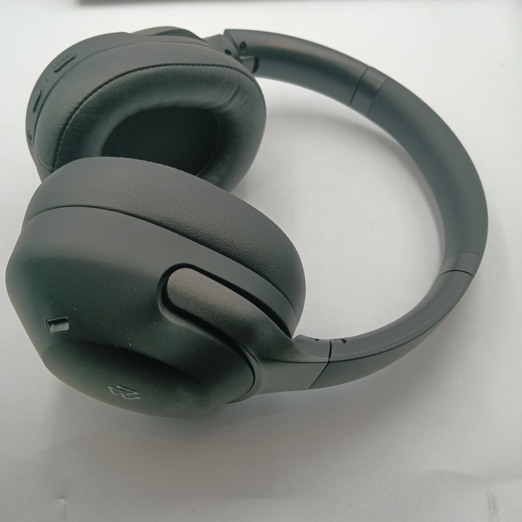 AUDIFONOS STF ONE PRO ST-H67088 INALAMBRICO OVER EAR (SEMINUEVO)