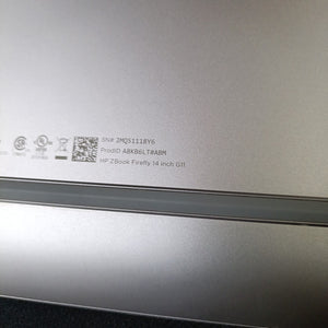 LAPTOP HP ZBOOK FIREFLY 14 G11 (2024) 512 GB SSD 16 GB RAM (SEMINUEVO)