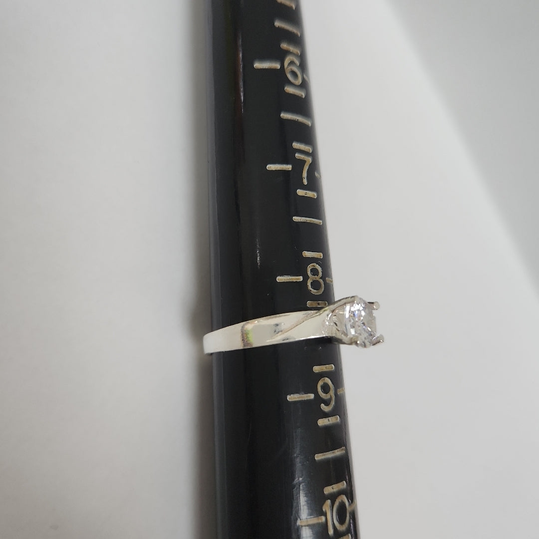 ANILLITO PLATA 2.8 GRMS (SEMINUEVO)