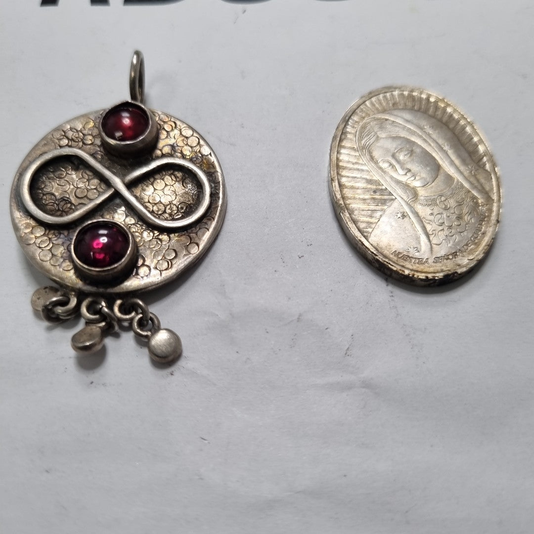 DIJE,MEDALLA RELIGIOSA PLATA 29,00 GRMS (SEMINUEVO)