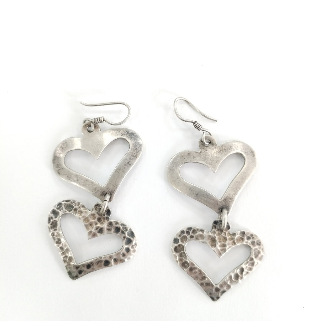 ARETES PAR, DIJE PLATA 28.2 GRMS (SEMINUEVO)